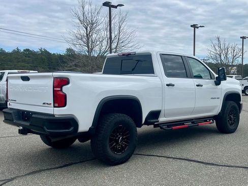 Certified 2025 Chevrolet Silverado 2500 ZR2 w/ Technology Package AWD/4WD image 6
