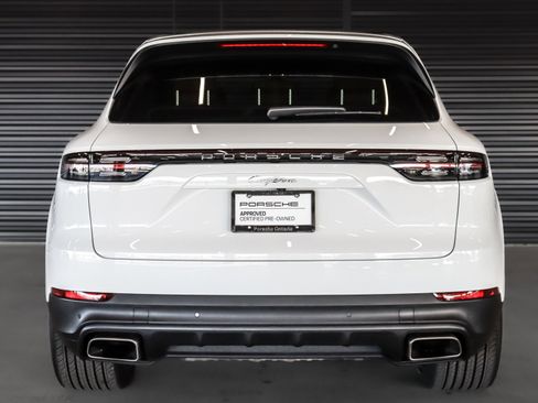 Certified 2023 Porsche Cayenne image 9