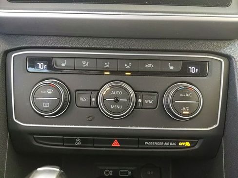 Used 2019 Volkswagen Atlas SE w/ Towing Package AWD/4WD image 24
