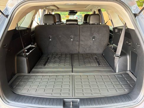 Used 2024 Kia Sorento S w/ Panoramic Sunroof Package FWD image 34