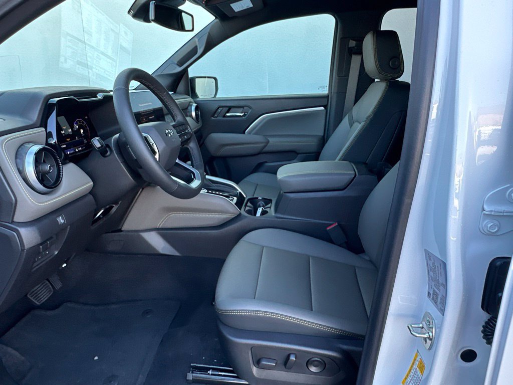 New 2026 Chevrolet Colorado ZR2 AWD/4WD image 25