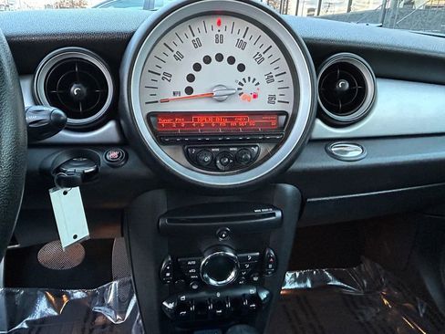 Used 2013 MINI Cooper Clubman image 23