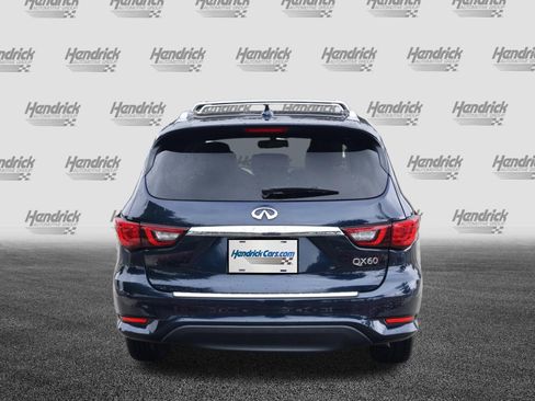 Used 2020 INFINITI QX60 Luxe w/ Essential Package FWD image 8