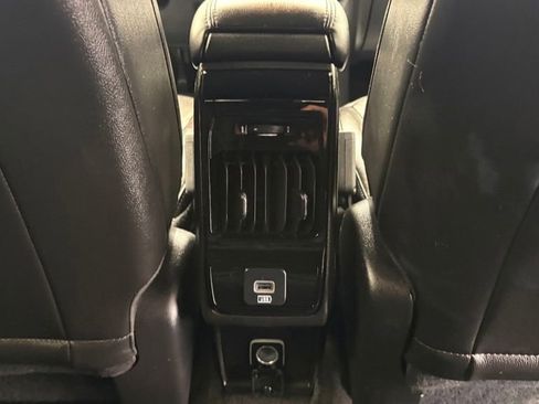 Used 2025 Jeep Compass Trailhawk AWD/4WD image 23