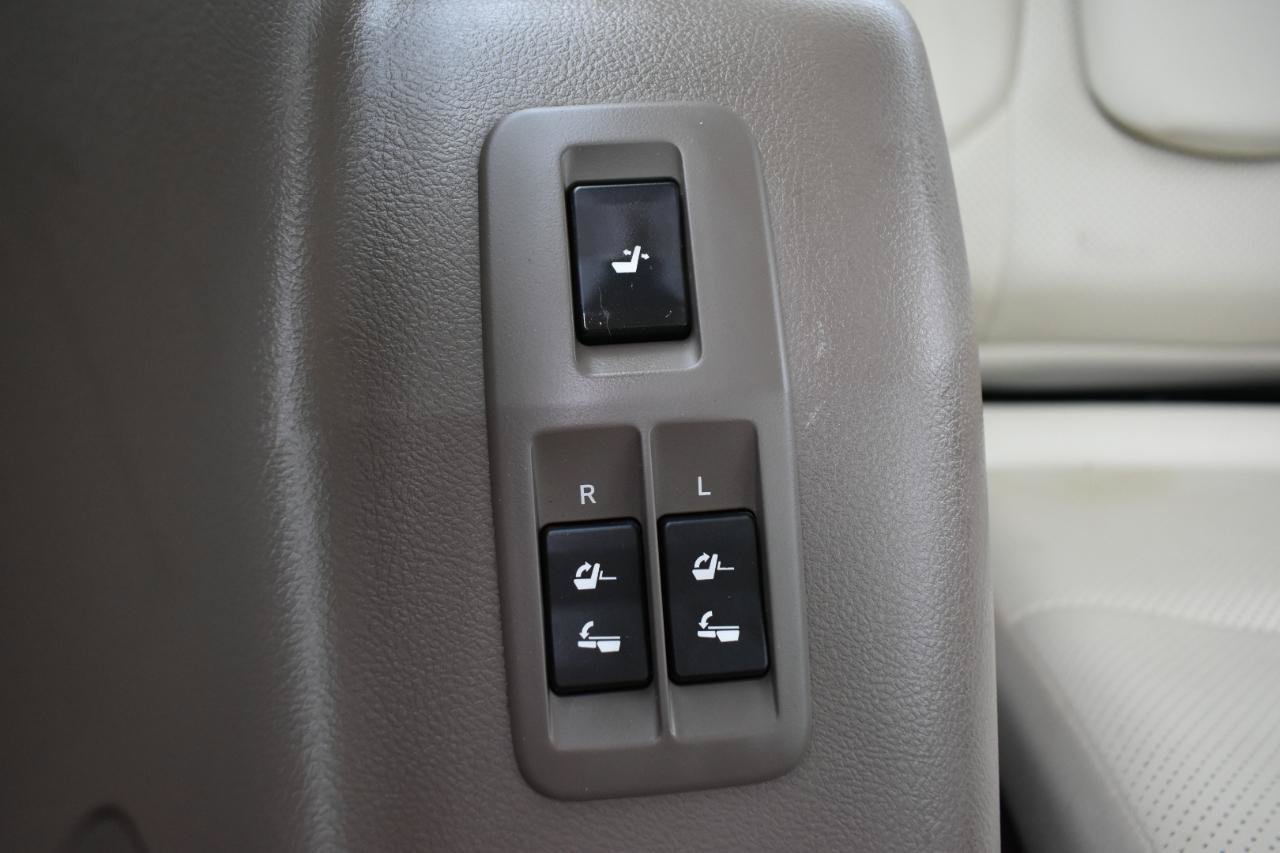 Used 2013 Lexus GX 460 w/ Comfort Plus Pkg AWD/4WD image 47