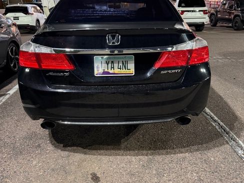 Used 2015 Honda Accord Sport image 18