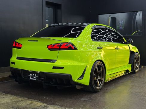 Used 2010 Mitsubishi Lancer Evolution SE image 9