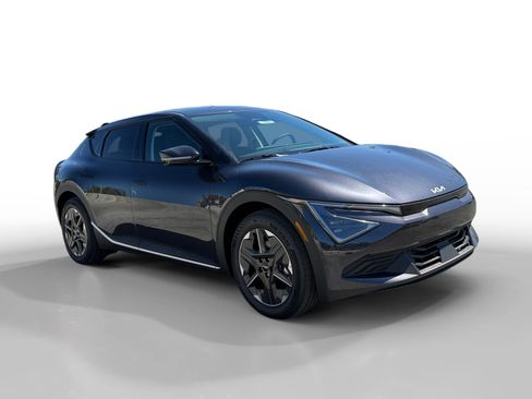 New 2026 Kia EV6 Light RWD image 7
