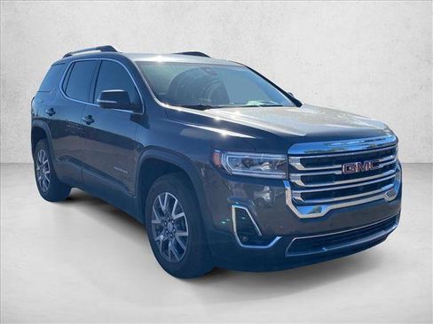 Used 2020 GMC Acadia SLT w/ Driver Alert Package II FWD image 3