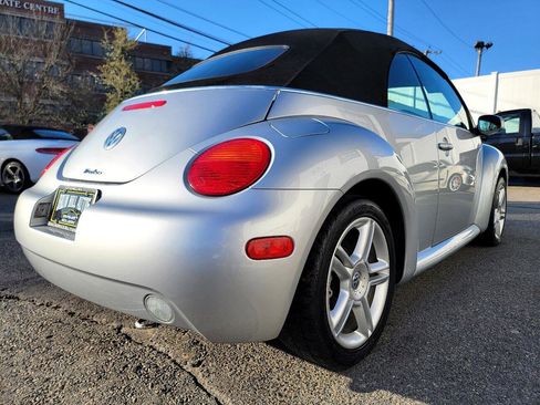 Used 2004 Volkswagen Beetle GLS image 10