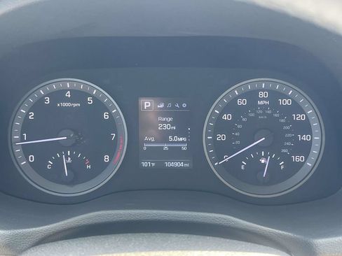 Used 2018 Hyundai Tucson Value FWD image 23