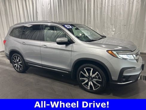Used 2019 Honda Pilot Touring image 2