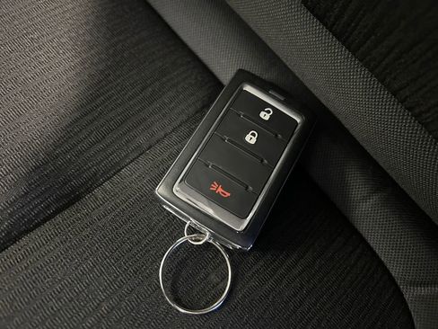 Used 2023 Jeep Grand Cherokee Laredo w/ Trailer Tow Prep Group (B) image 33