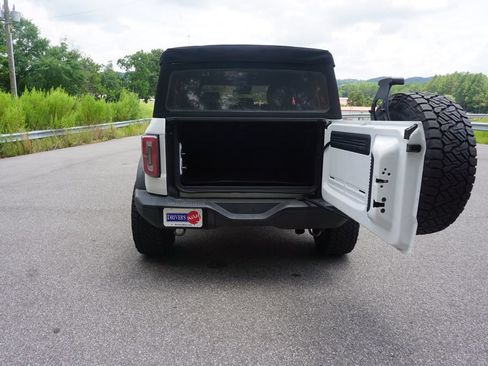 Used 2022 Ford Bronco Badlands AWD/4WD image 13