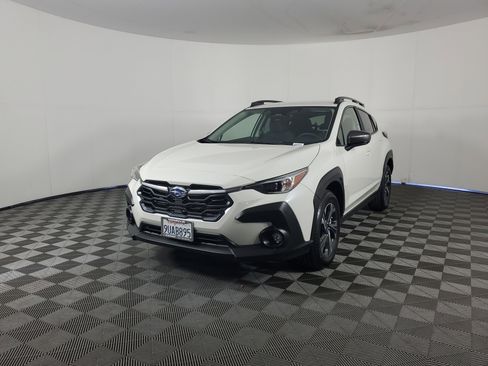 Used 2025 Subaru Crosstrek 2.0i Premium w/ Crosstrek Mirror Package image 8
