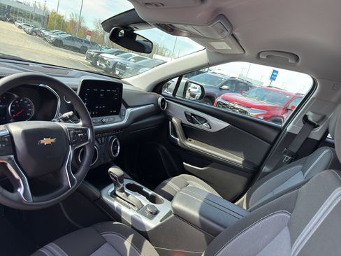 New 2025 Chevrolet Blazer LT AWD/4WD image 25