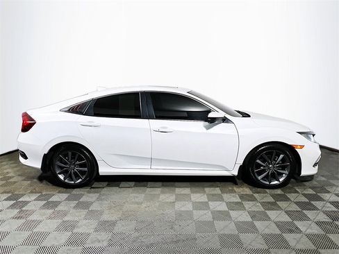 Used 2021 Honda Civic EX image 9