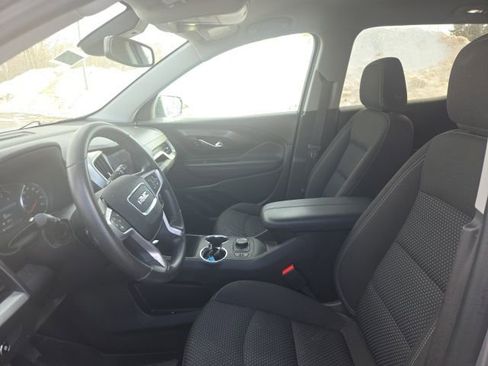 Used 2023 GMC Terrain SLE w/ Driver Convenience Package image 13