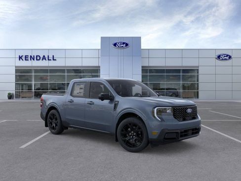 New 2026 Ford Maverick Lariat w/ Black Appearance Package AWD/4WD image 7