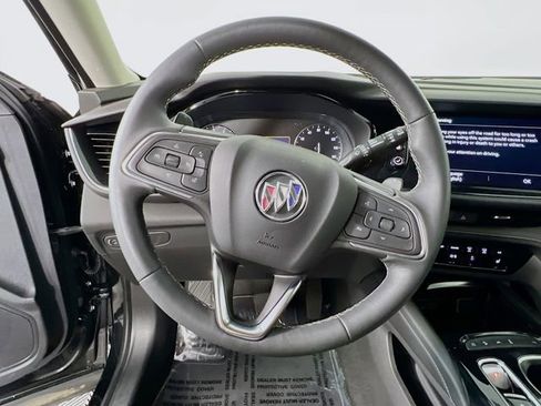Used 2023 Buick Envision Preferred image 9