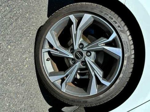Used 2022 Audi A3 2.0T Premium FWD image 6