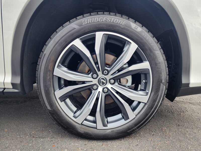 Used 2021 Lexus RX 450hL AWD w/ Premium Package image 24