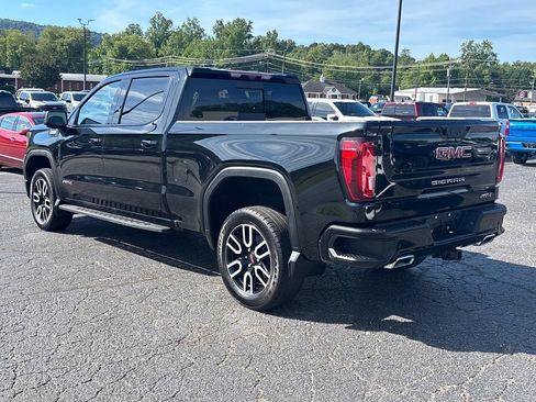 Used 2022 GMC Sierra 1500 AT4 w/ AT4 Premium Package AWD/4WD image 5