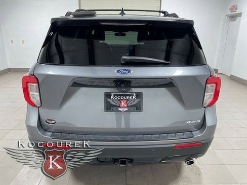 Used 2022 Ford Explorer ST-Line w/ Class IV Trailer Tow Package image 5