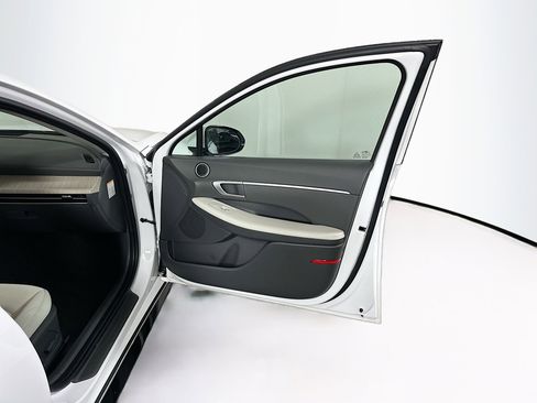 Used 2025 Hyundai Sonata SEL image 33