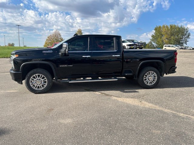 Used 2022 Chevrolet Silverado 3500 High Country AWD/4WD image 8