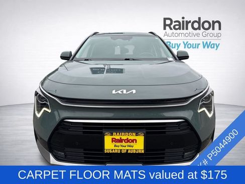 Used 2023 Kia Niro FWD image 2