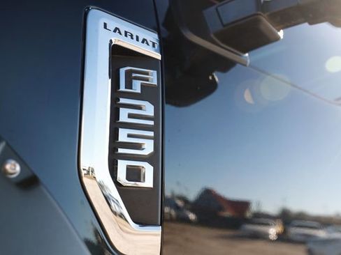 Used 2017 Ford F250 Lariat w/ Lariat Ultimate Package image 42