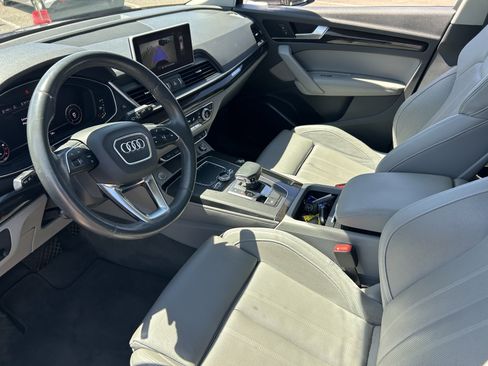 Used 2019 Audi Q5 2.0T Premium Plus w/ Premium Plus Package AWD/4WD image 13