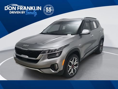 Used 2022 Kia Seltos SX w/ Sunroof Package AWD/4WD image 1