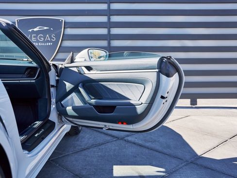 Used 2021 Porsche 911 Turbo S image 22