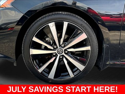 Used 2021 Nissan Altima 2.5 SR FWD image 42