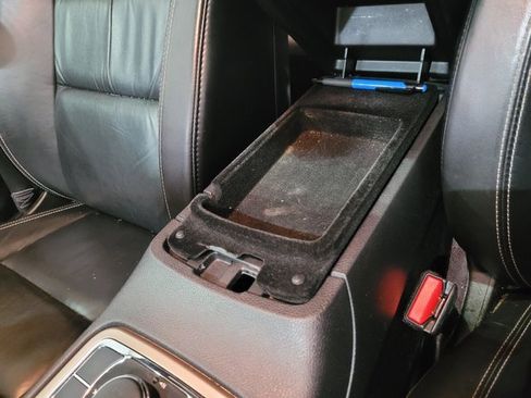 Used 2015 Jeep Grand Cherokee Limited image 43