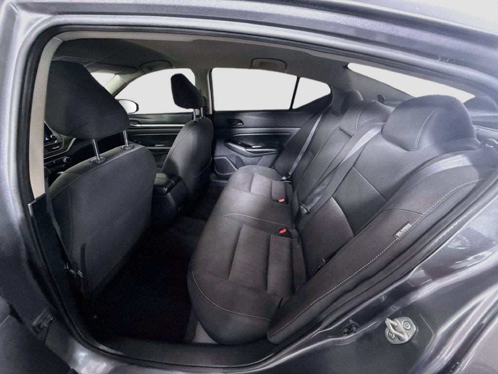 Used 2023 Nissan Altima 2.5 SV FWD image 24