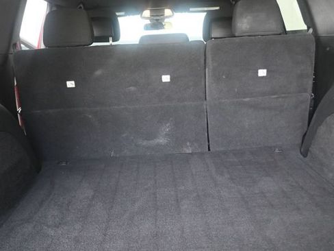 Used 2021 Jeep Grand Cherokee Laredo RWD image 19