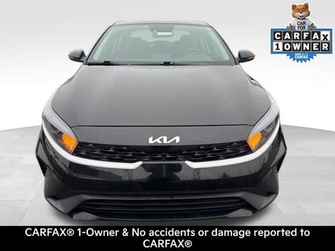 Used 2023 Kia Forte LXS w/ LXS Technology Package image 4