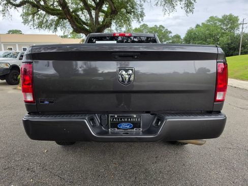 Used 2019 RAM 1500 Express RWD image 3