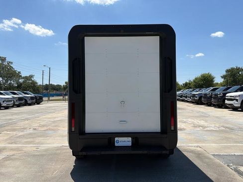 Used 2024 Chevrolet Brightdrop 400 w/ Commercial Equipment Package AWD/4WD image 7