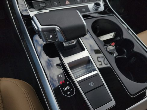 Certified 2025 Audi Q7 2.0T Premium Plus w/ Premium Plus Package image 26