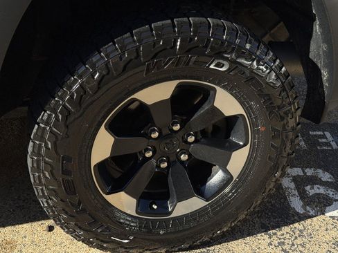 Used 2020 RAM 1500 Rebel image 30