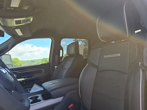 New 2025 RAM 2500 Laramie image 12