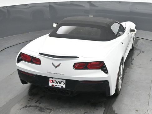 Used 2017 Chevrolet Corvette Stingray Convertible w/ 1LT RWD image 28