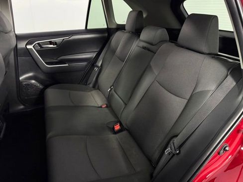 Used 2025 Toyota RAV4 XLE w/ Convenience Package image 15