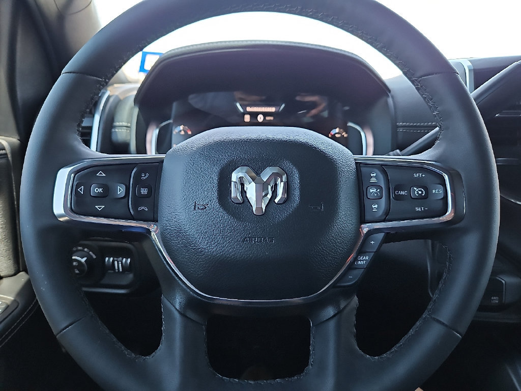Used 2025 RAM 2500 Laramie w/ Night Edition AWD/4WD image 30