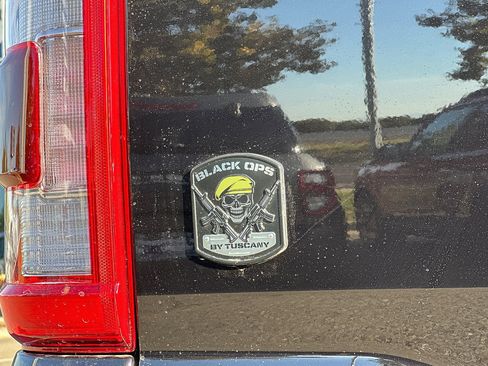 New 2023 Ford F150 Lariat w/ Equipment Group 502A High image 22