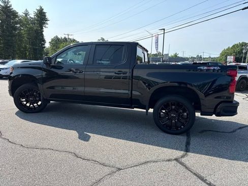 Used 2024 Chevrolet Silverado 1500 RST w/ Convenience Package II AWD/4WD image 11
